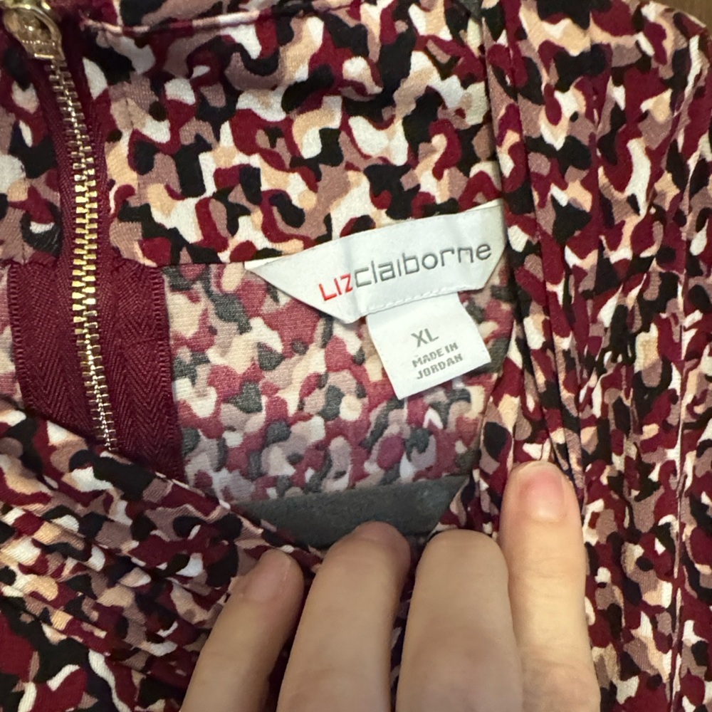 Liz Claiborne Shirt Bundle | Size XL - Picture 7 of 7